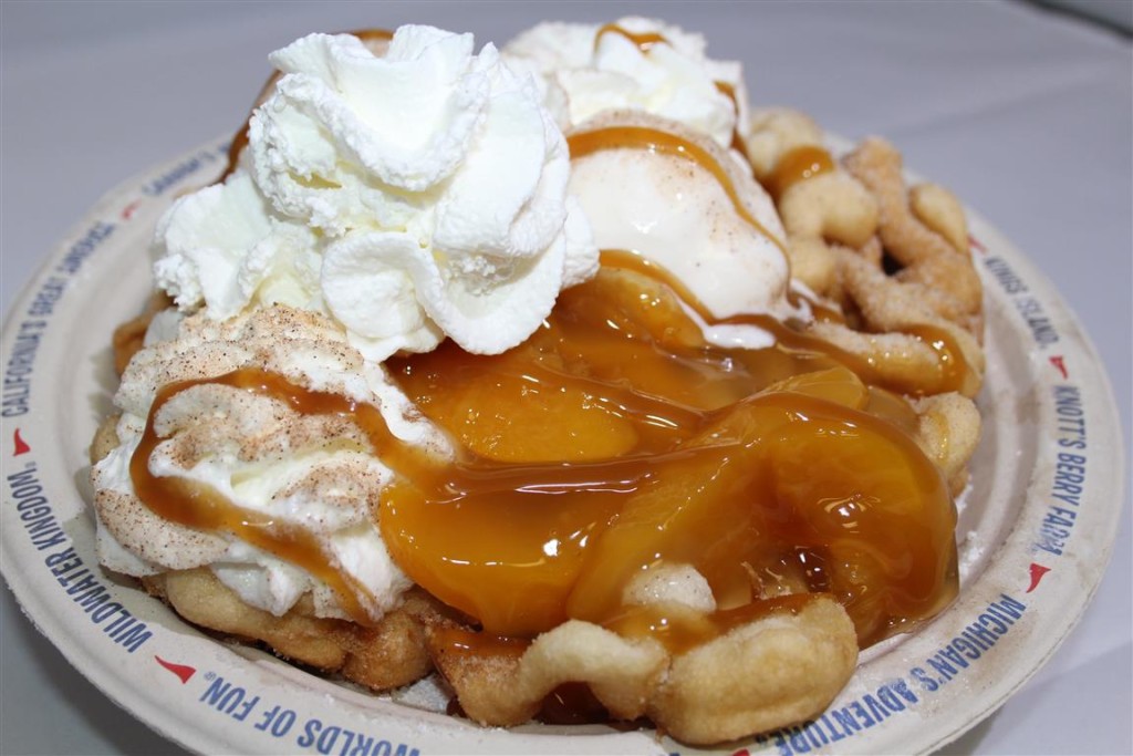 150502 Kings Dominion Cinnamon Peach Funnel Cake