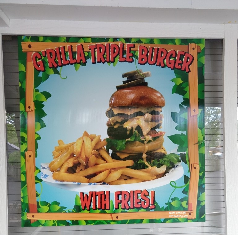 190512 Worlds of Fun G'rilla Grill Triple Burger Sign ©Dan Grelinger