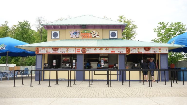 Canada's Wonderland Waveside Grille - FUN Food Blog