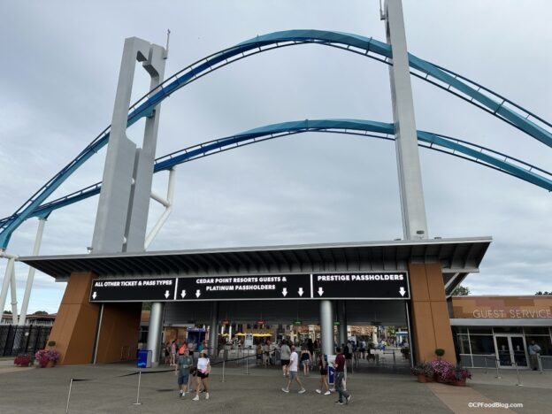 230730 Cedar Point Front Gate