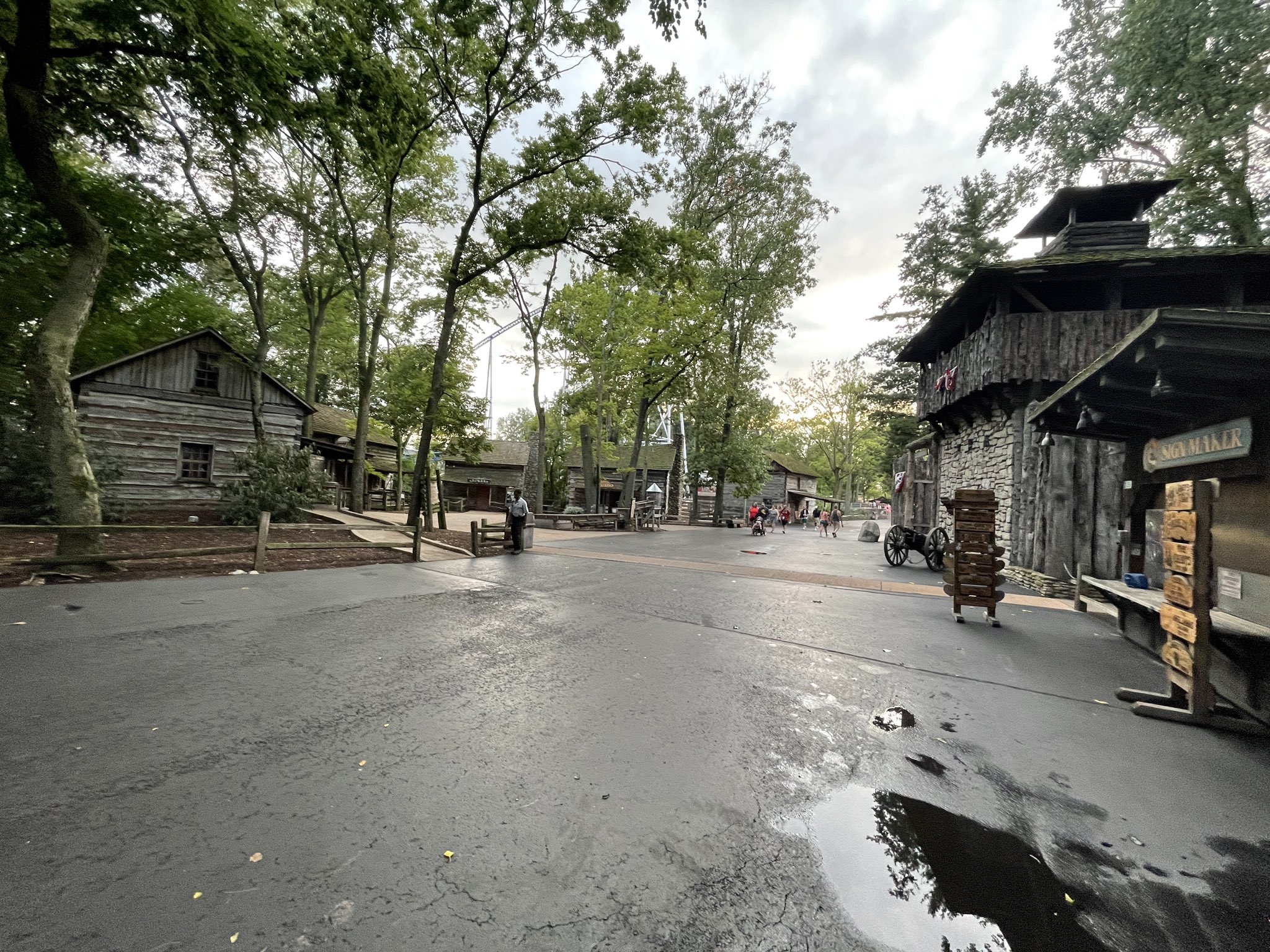 2026 Cedar Point Barrels & Bites